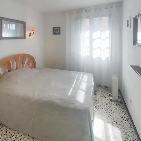 Cozy In Les Beziers Дом отдыха Thezan-les-Beziers