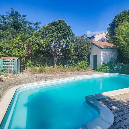 Дом отдыха Cozy In Les Beziers